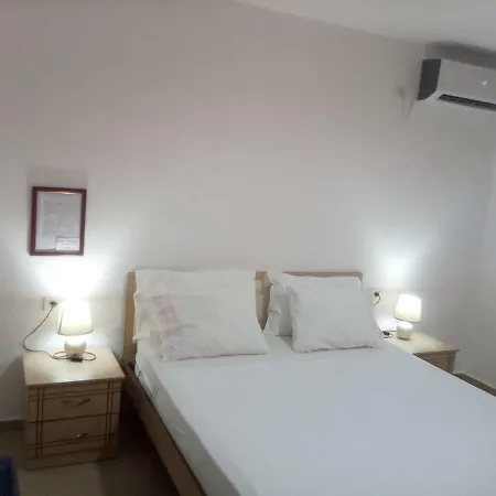 Sazani's Place * 피에르